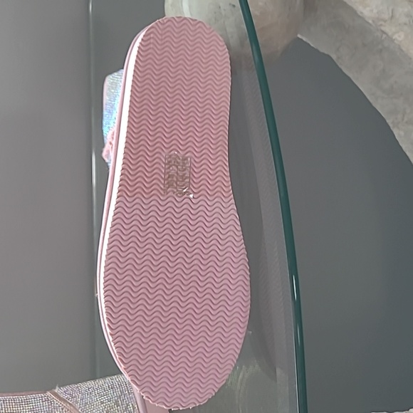 Winter ugg style boots. - Picture 2 of 3